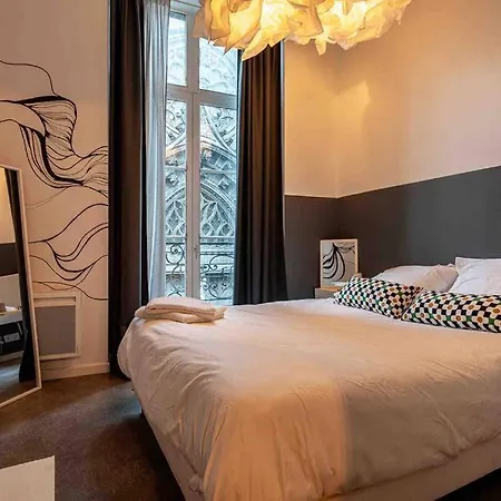 La Huppe - Bain Balnéo - Centre - 3 étoiles Apartamento Riom