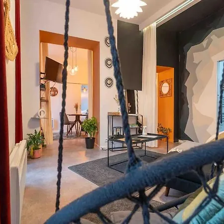 La Huppe - Bain Balnéo - Centre - 3 étoiles